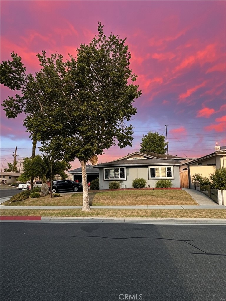 This charming and cozy home is in the desirable Biola neighborhood of La Mirada. The home comes with beautiful palm trees, and is located on a large corner lot, walking distance to the award winning Gardenhill Elementary School! The interior has stunning hardwood floors, rooms come equipped ceiling fans in all bedrooms for efficient cooling. The bathroom are newly remodeled and there is an open and large kitchen with plenty of cabinets and classic ceiling fan in kitchen! Central Air Conditioning for the hot summer months and a bonus shed in the backyard for any additional storage needs. The home is within walking distance from Gardenhill park, perfect for enjoying a weekend afternoon in this safe and quaint community.