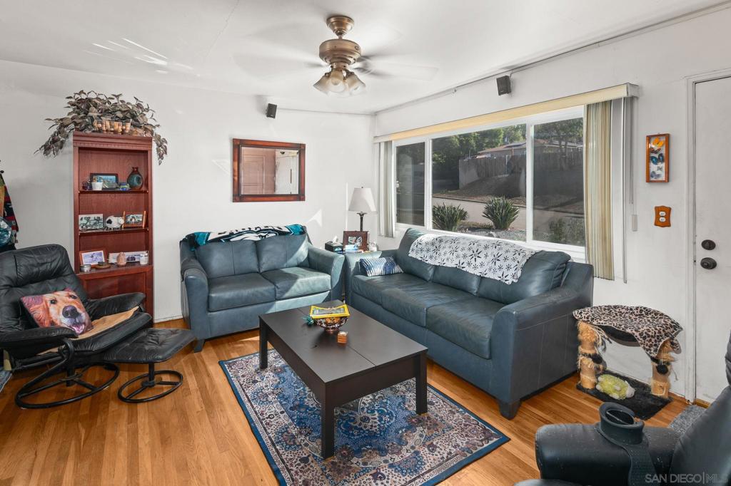 La Mesa - Residential