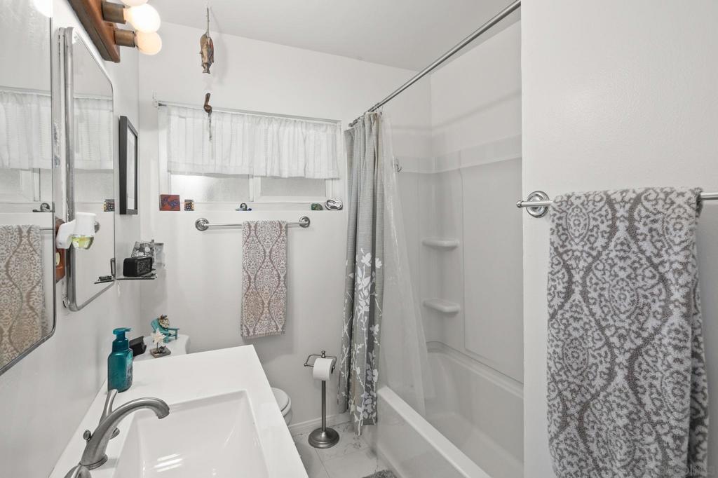 La Mesa - Residential