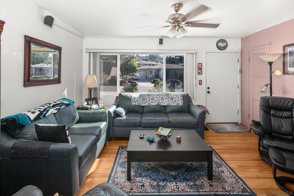 La Mesa - Residential