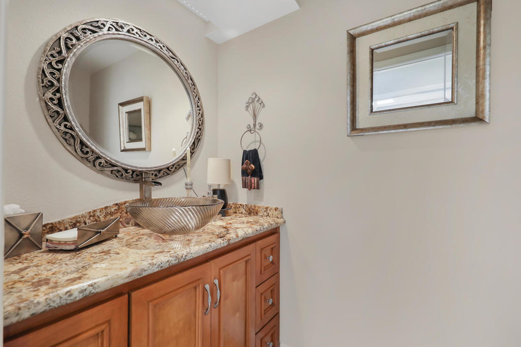 The Lakes Country Cl - Residential
