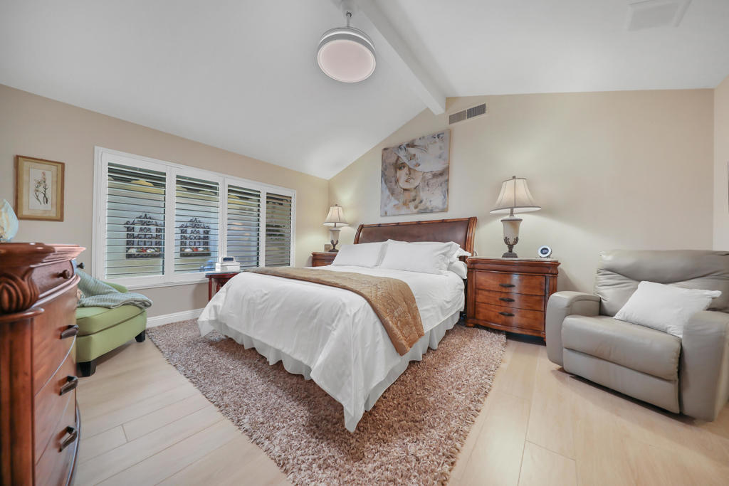The Lakes Country Cl - Residential