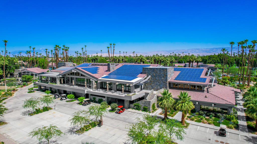 The Lakes Country Cl - Residential