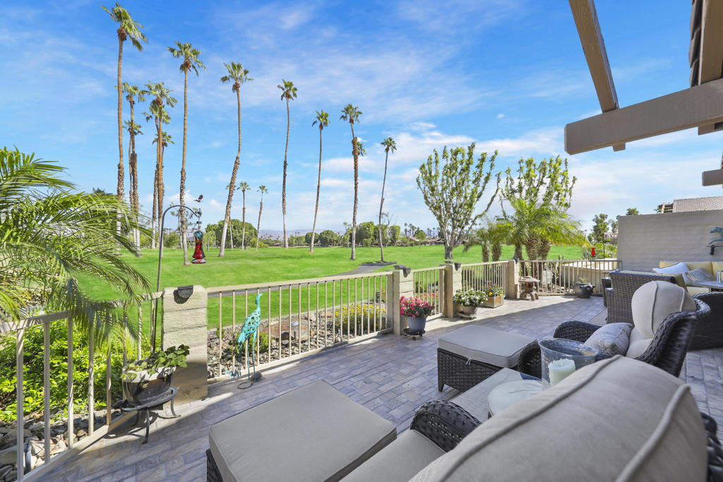 The Lakes Country Cl - Residential