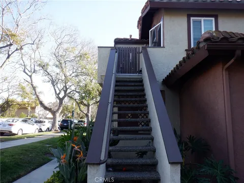 30 Flor De Sol Unit 21, Rancho Santa Margarita, CA 92688 - MLS#: OC26057710