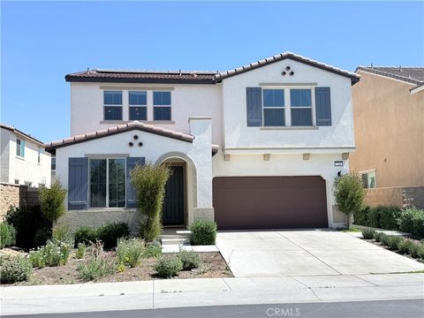 Photo of 729 S Sumac Ln, Rialto, CA 92376 (MLS # TR26067692)