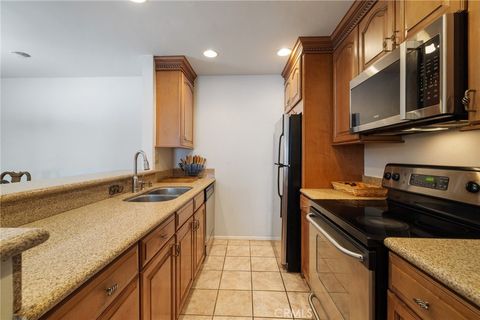 5257 Radford Avenue 212 Valley Village CA 91607