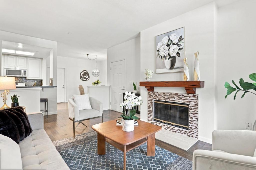 605 Arcadia Terrace 103