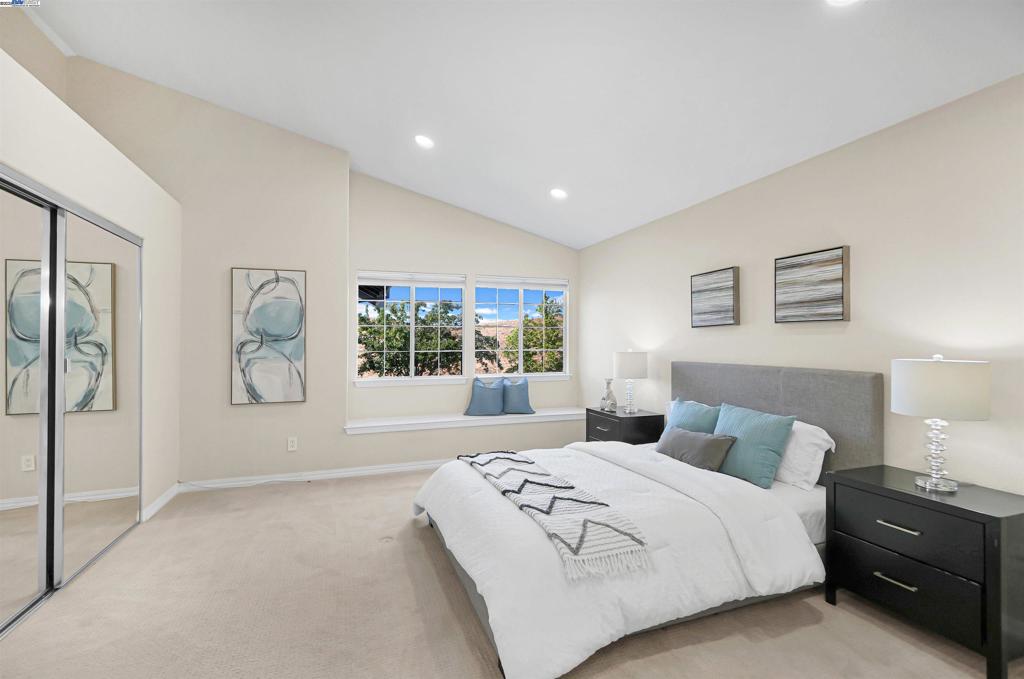 PORTOLA - Residential