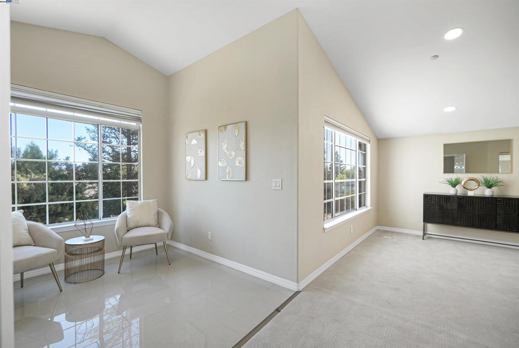PORTOLA - Residential