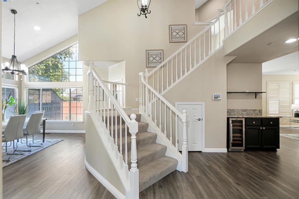 PORTOLA - Residential