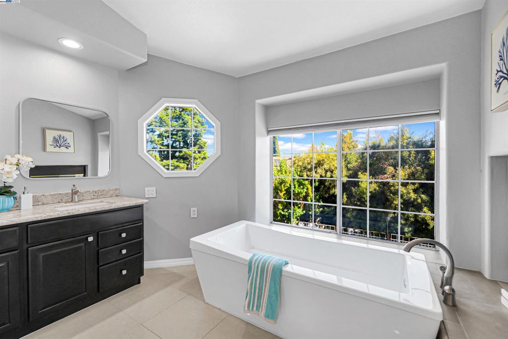 PORTOLA - Residential