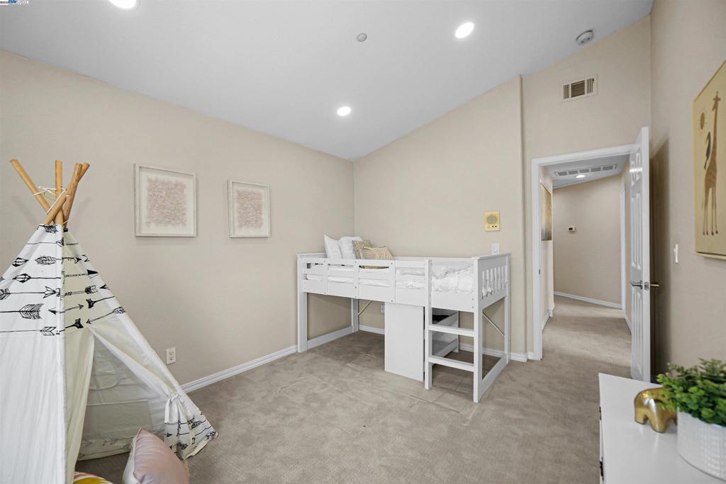 PORTOLA - Residential