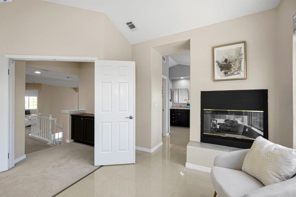 PORTOLA - Residential
