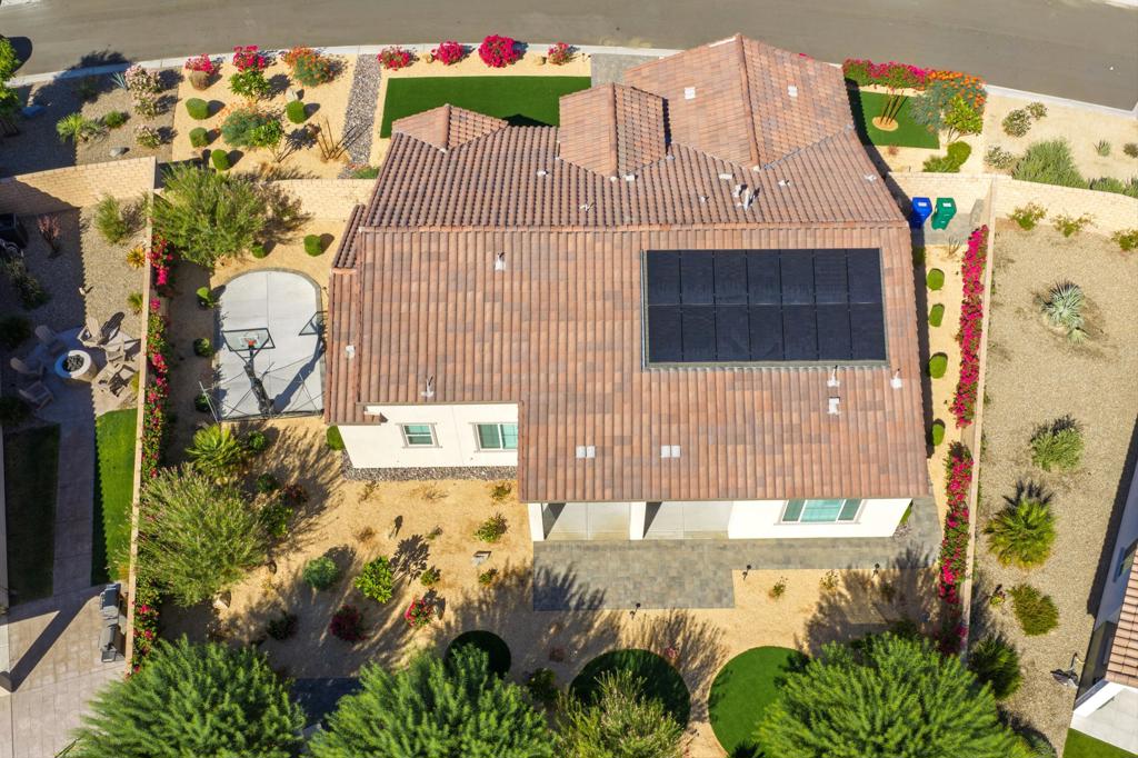 58280 Coral View Way