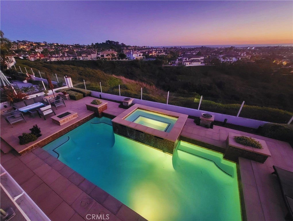 16 Callender Court