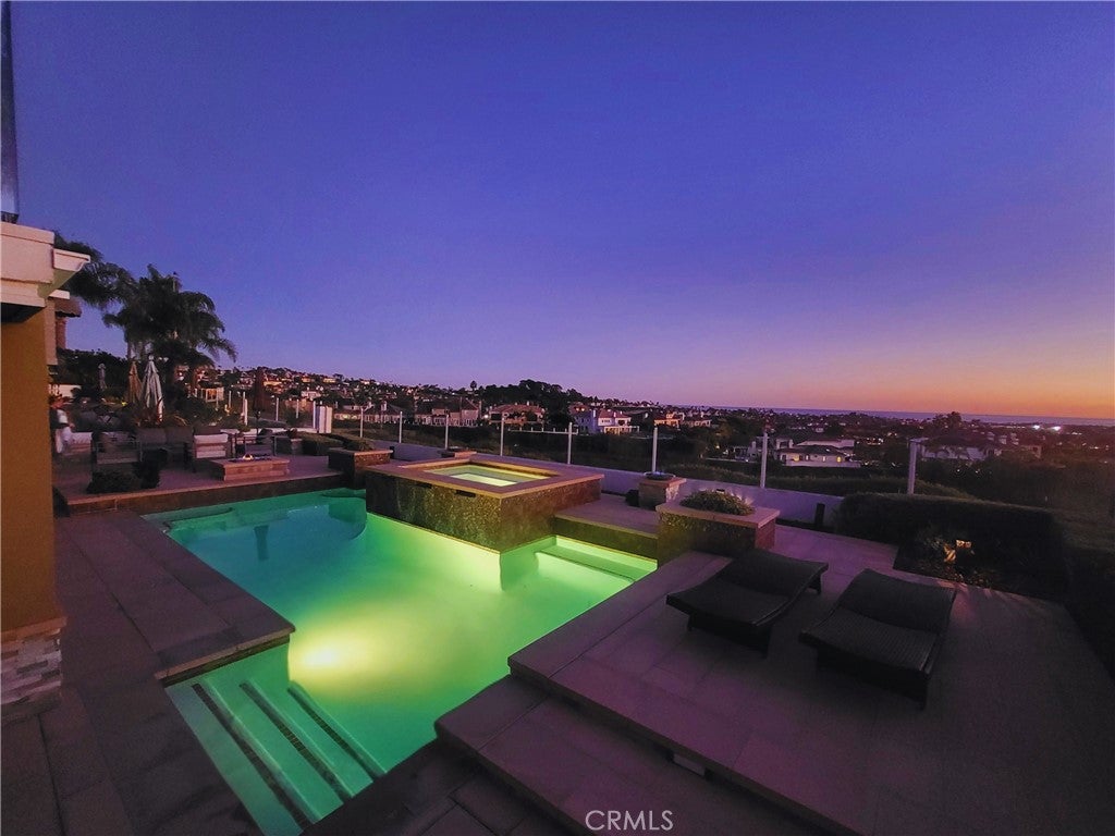 16 Callender Court