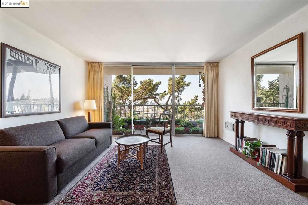 listing image 130725990711711545282