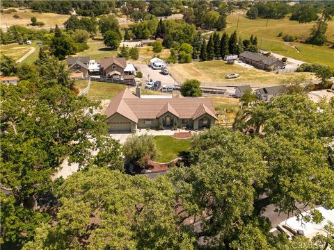 Tiny photo for 155 Eagle Creek Court, Atascadero, CA 93422 (MLS # SC26090498)