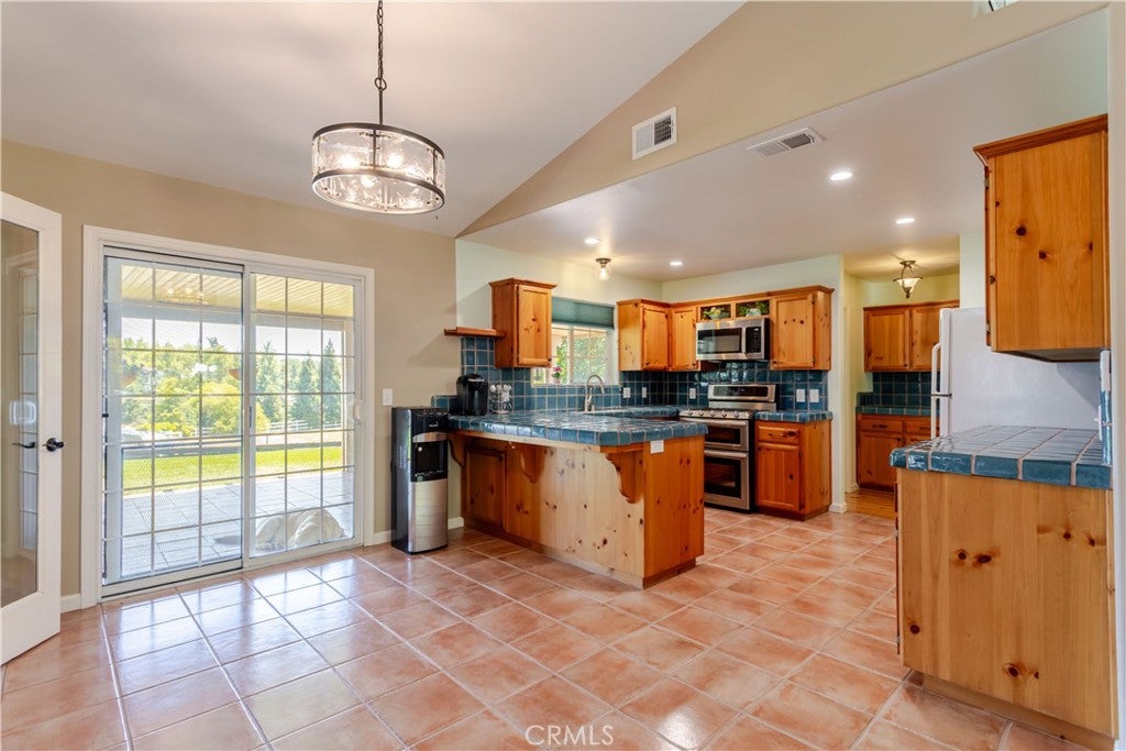155 Eagle Creek Court