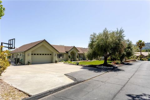 Tiny photo for 155 Eagle Creek Court, Atascadero, CA 93422 (MLS # SC26090498)