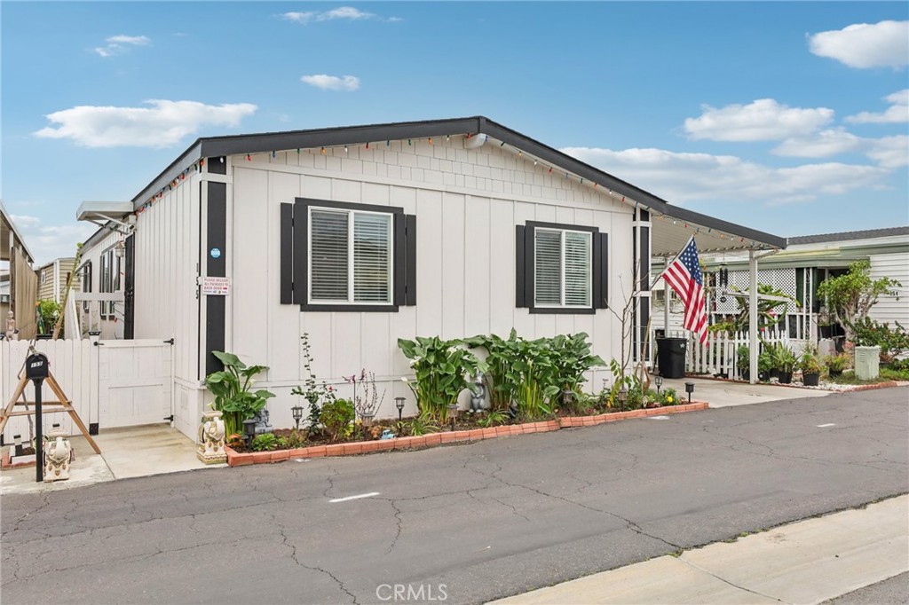 15621 Beach Blvd 155