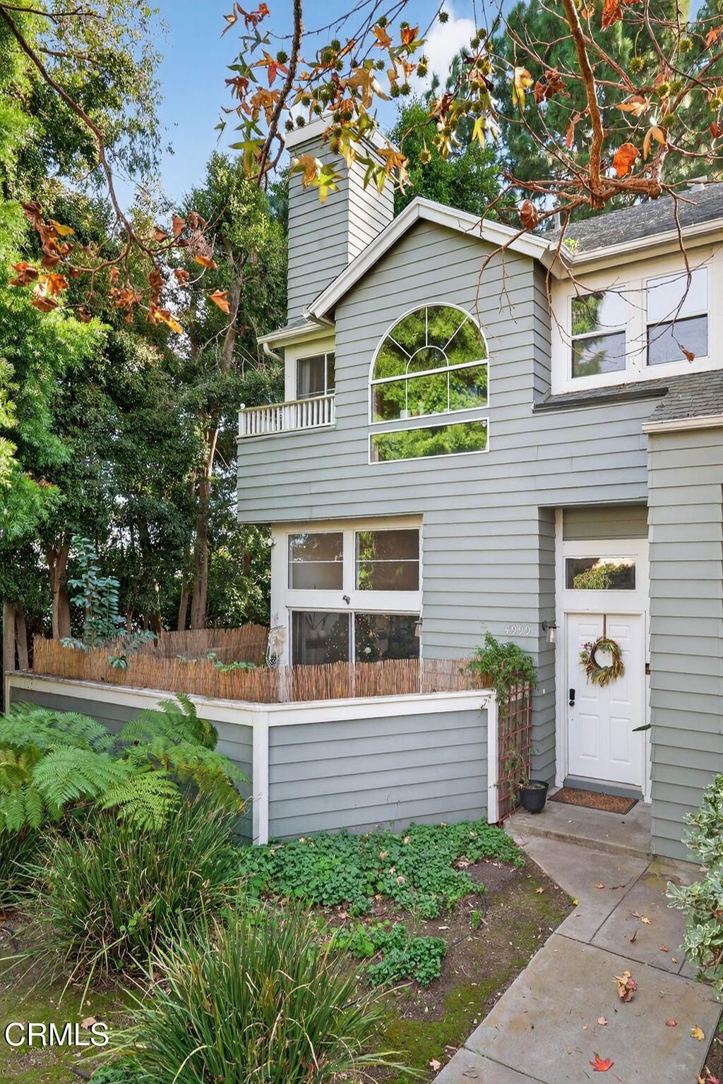 Photo of 4999 Dekoven Street, Ventura, CA 93003 (MLS # V1-34125)