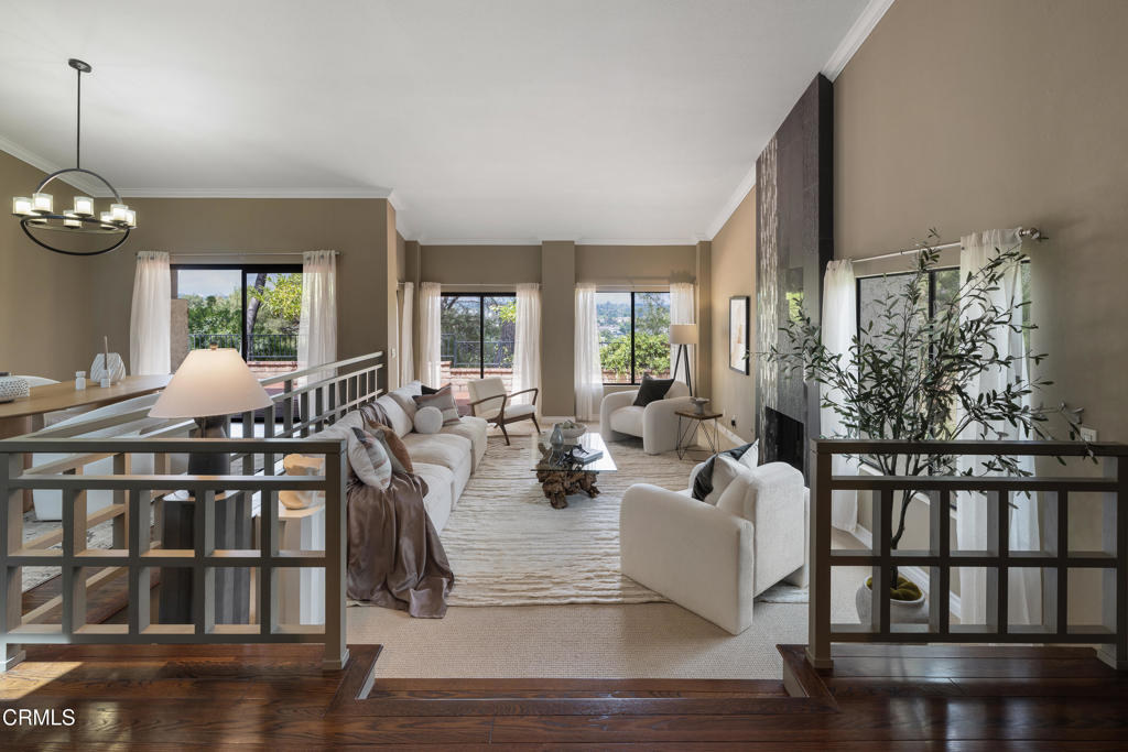 Properties 3 872 Flores De Oro