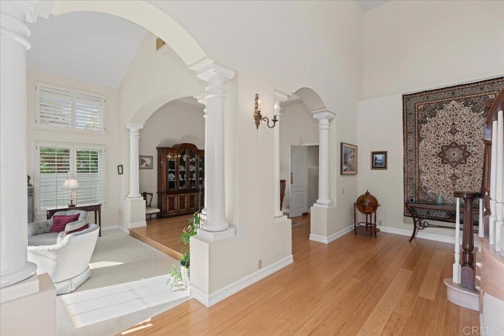 974 Calle Santa Cruz