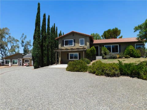 Photo of 41430 Rolling Hills Dr, Aguanga, CA 92536 (MLS # OC26149759)