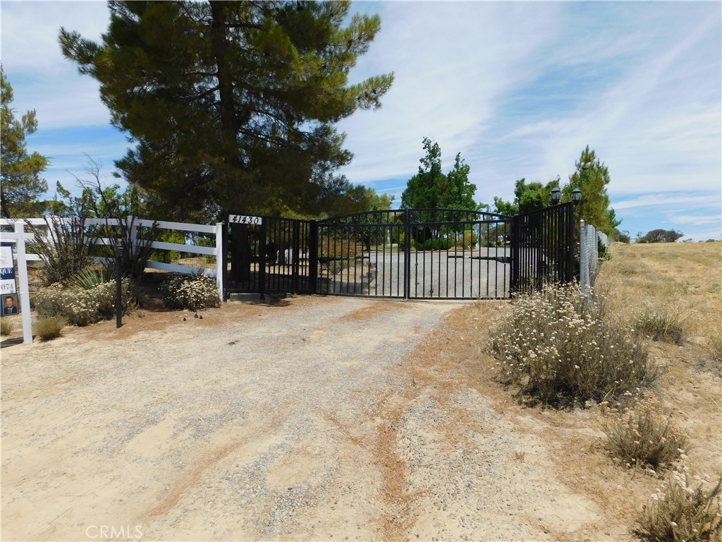 41430 Rolling Hills
