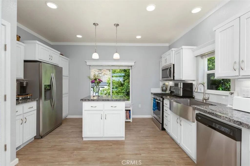 Laguna Beach, California 92651, United States, 2 Bedrooms Bedrooms, ,2 BathroomsBathrooms,Residential,Active,3145