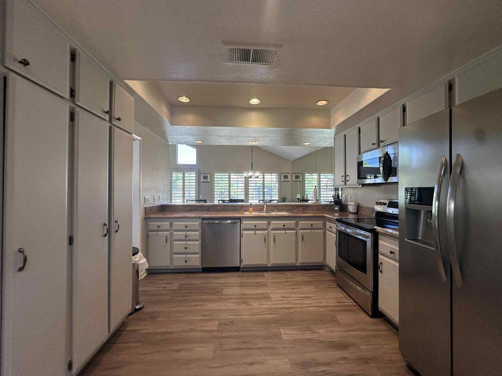 Silver Sands R.C. - Residential Lease