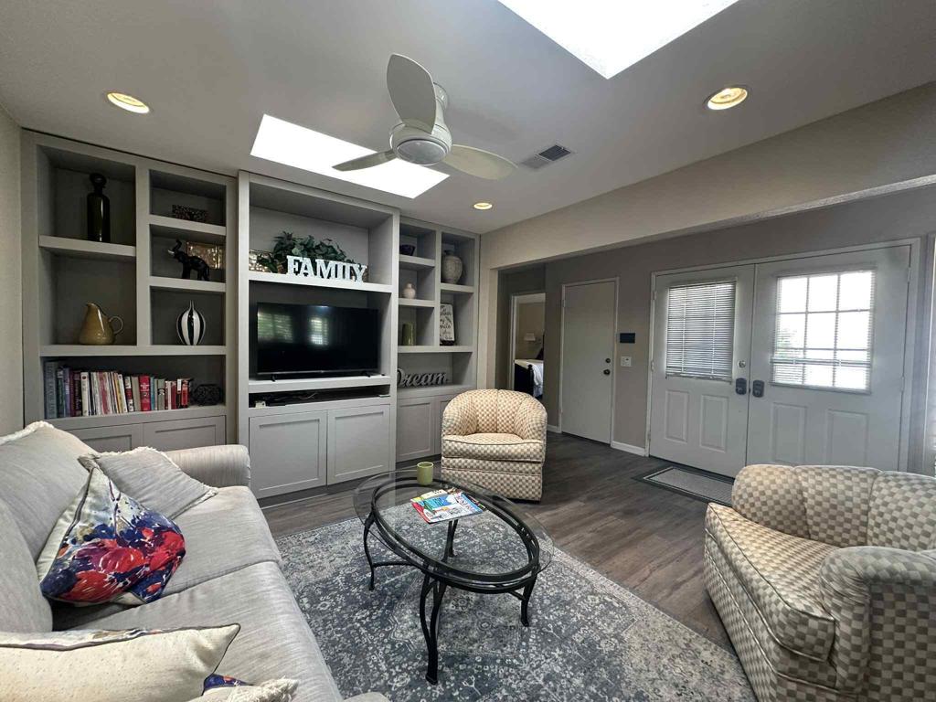 Silver Sands R.C. - Residential Lease