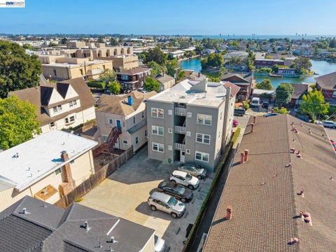 Tiny photo for 2021 Clinton Ave AVE, Alameda, CA 94501 (MLS # 41137335)