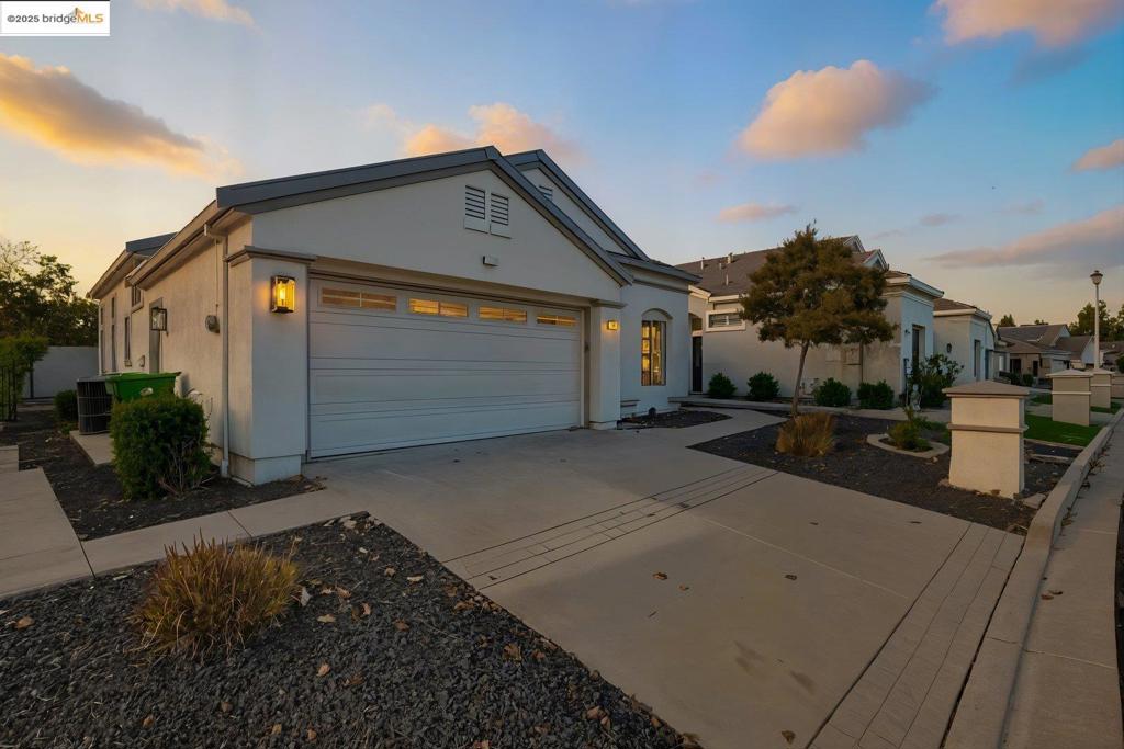 SUMMERSET 1 - Residential