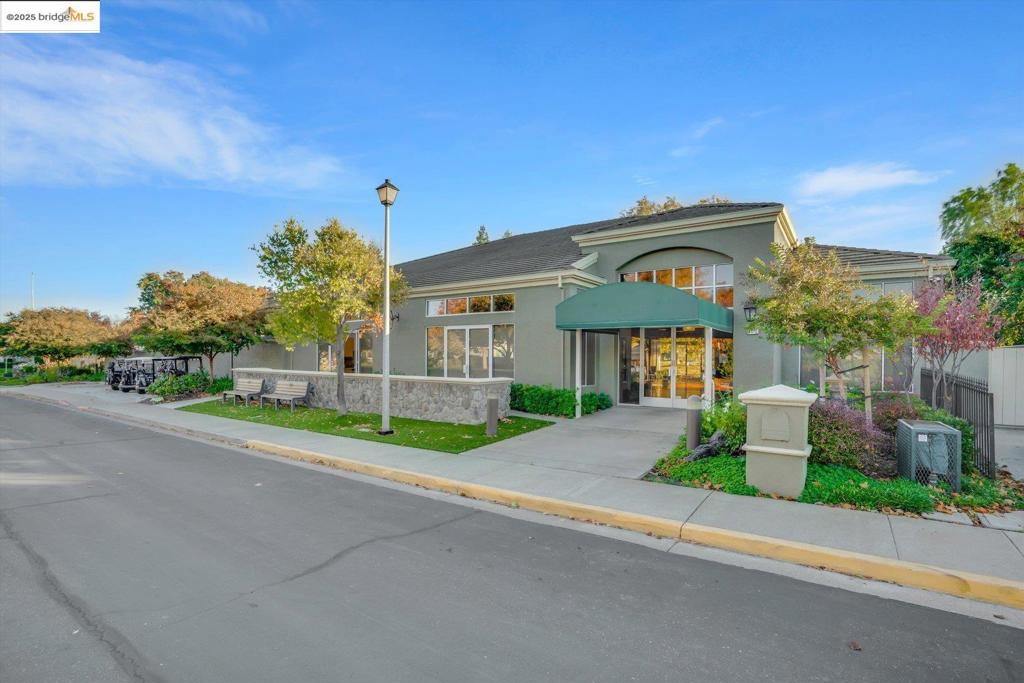 SUMMERSET 1 - Residential