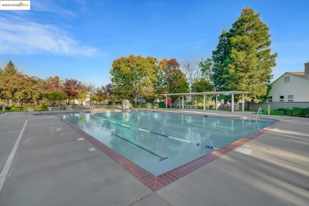 SUMMERSET 1 - Residential