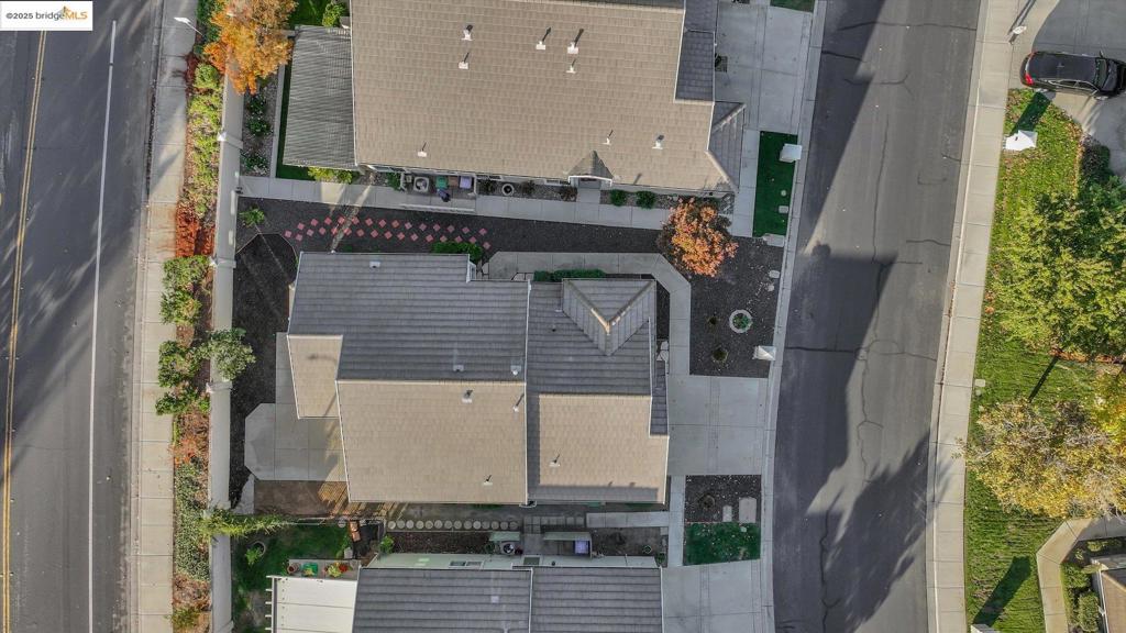 SUMMERSET 1 - Residential