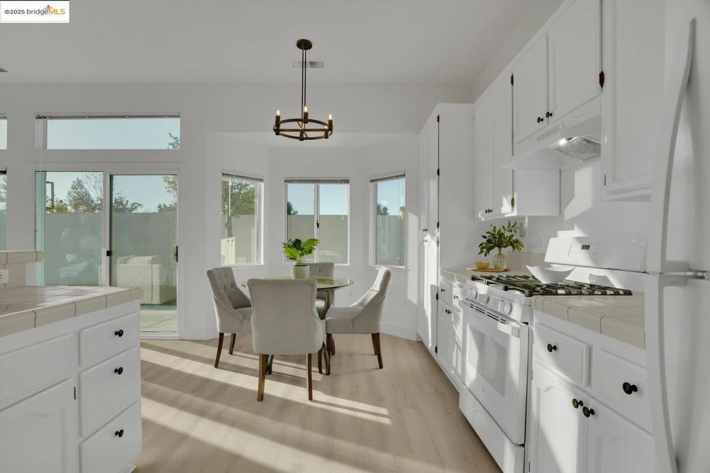 SUMMERSET 1 - Residential