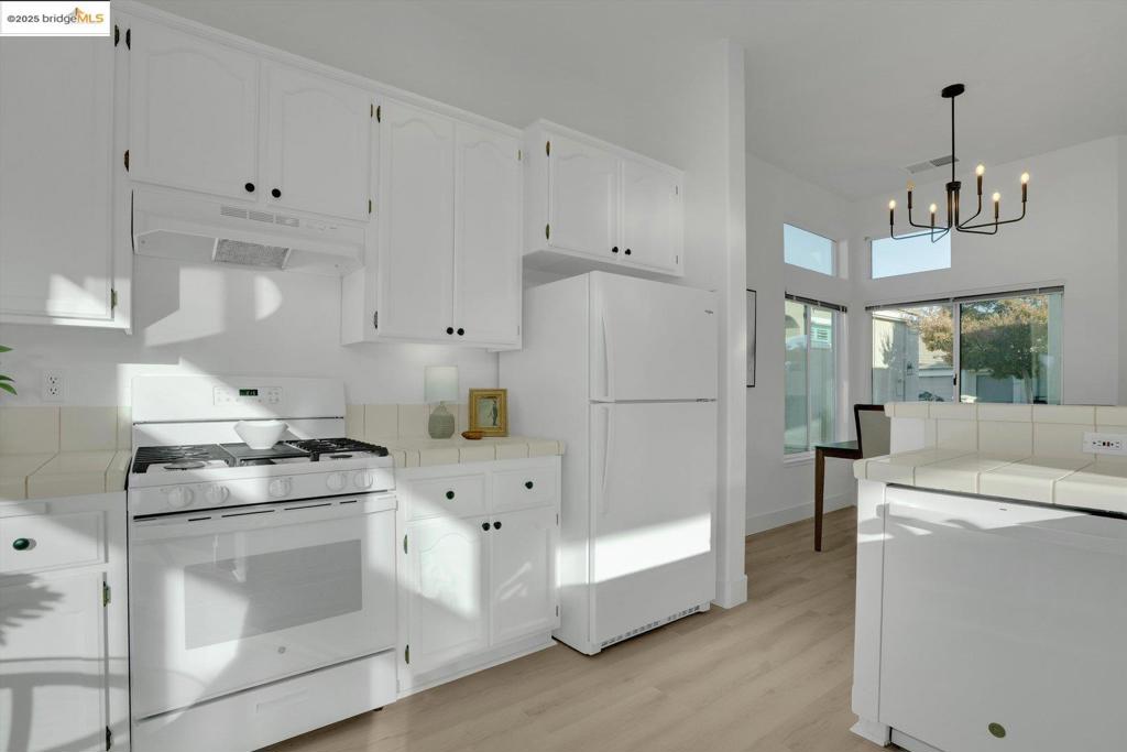 SUMMERSET 1 - Residential