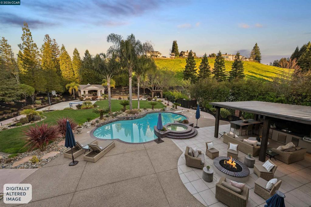 5411 5411 Blackhawk Dr