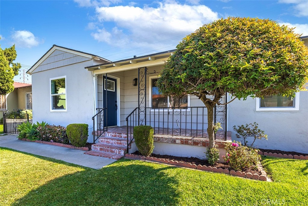2432 Hendricks