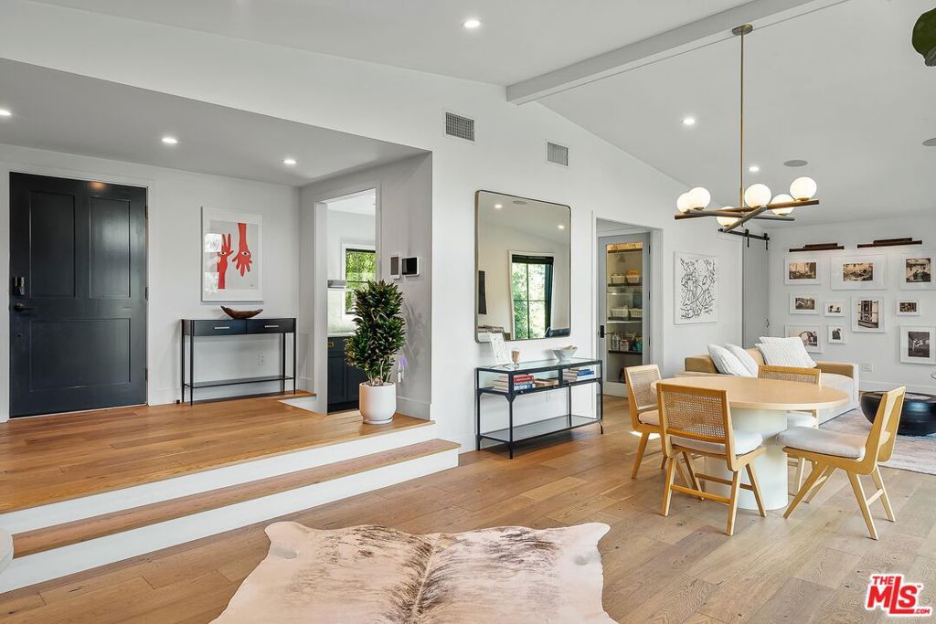 Photo of 2785 Laurel Canyon Place, Los Angeles, CA 90046 (MLS # 25565461)