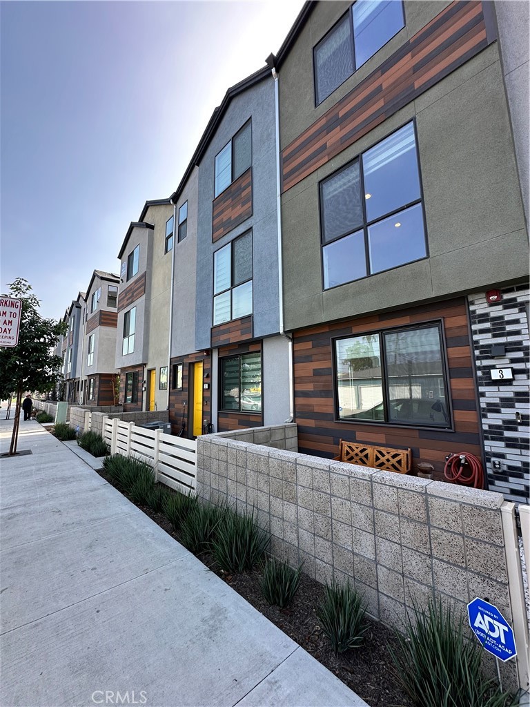 North Long Beach (NLB) - Residential Lease