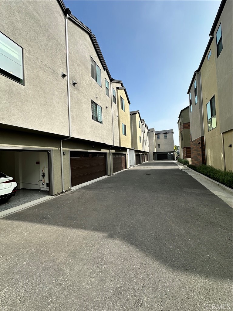 North Long Beach (NLB) - Residential Lease