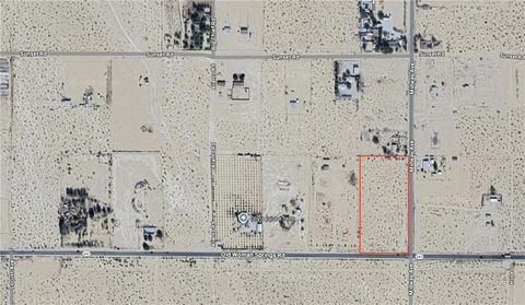 Photo of 0 Old Woman Springs Road, Lucerne Valley, CA 92356 (MLS # OC25217237) Photo of 0 Old Woman Springs Road, Lucerne Valley, CA 92356 (MLS # OC25217237)