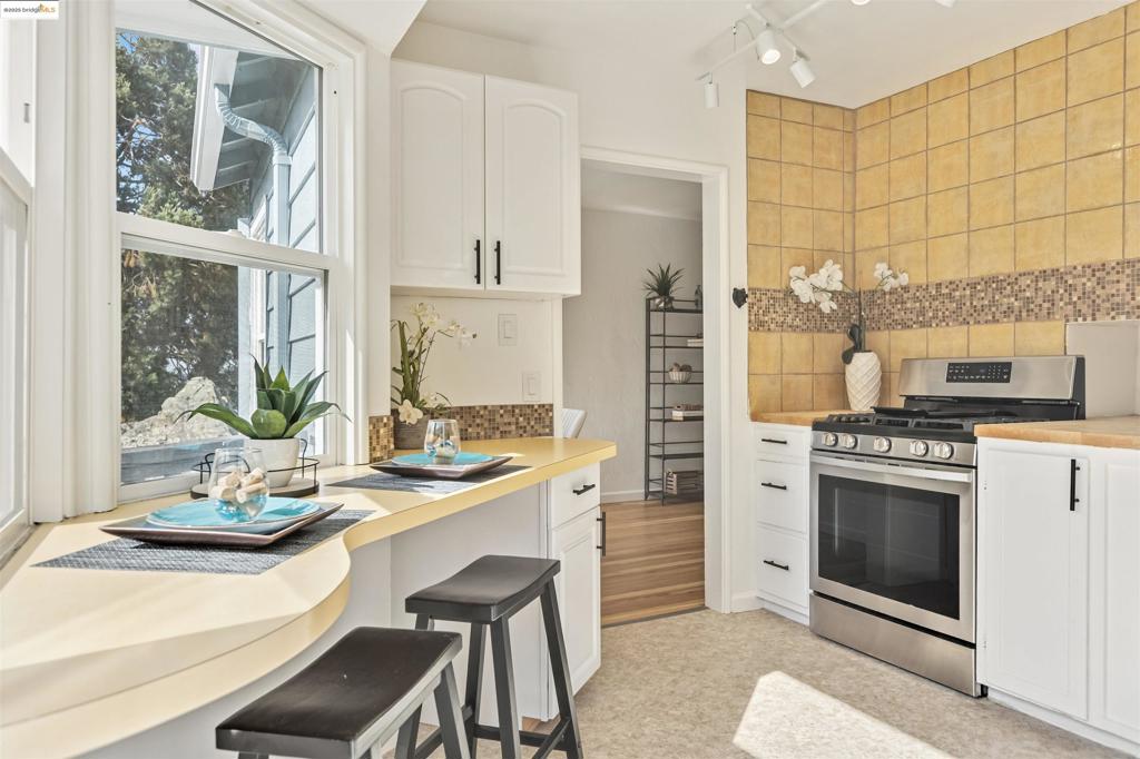 EL CERRITO - Residential