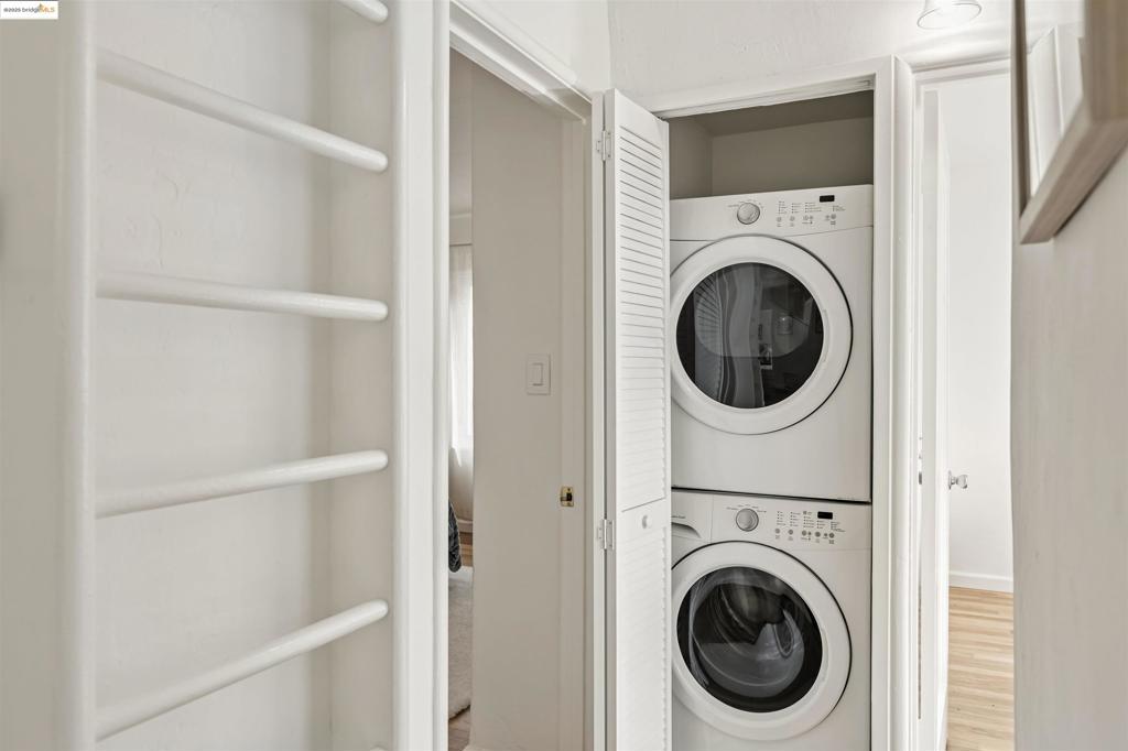 EL CERRITO - Residential