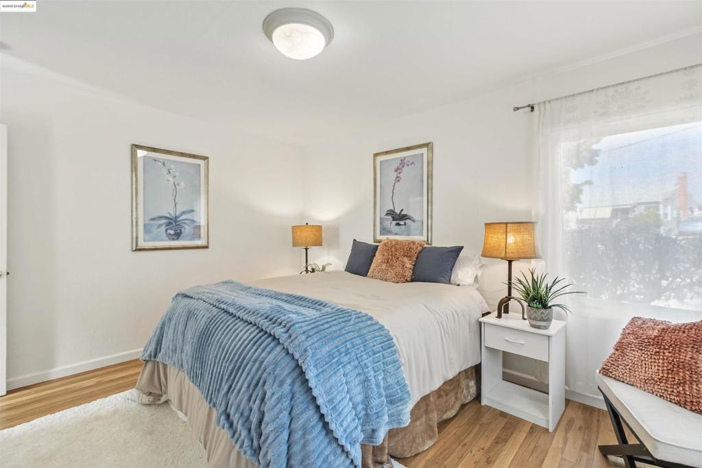 EL CERRITO - Residential